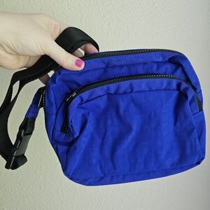 BAGGU Fanny Pack in Lapis